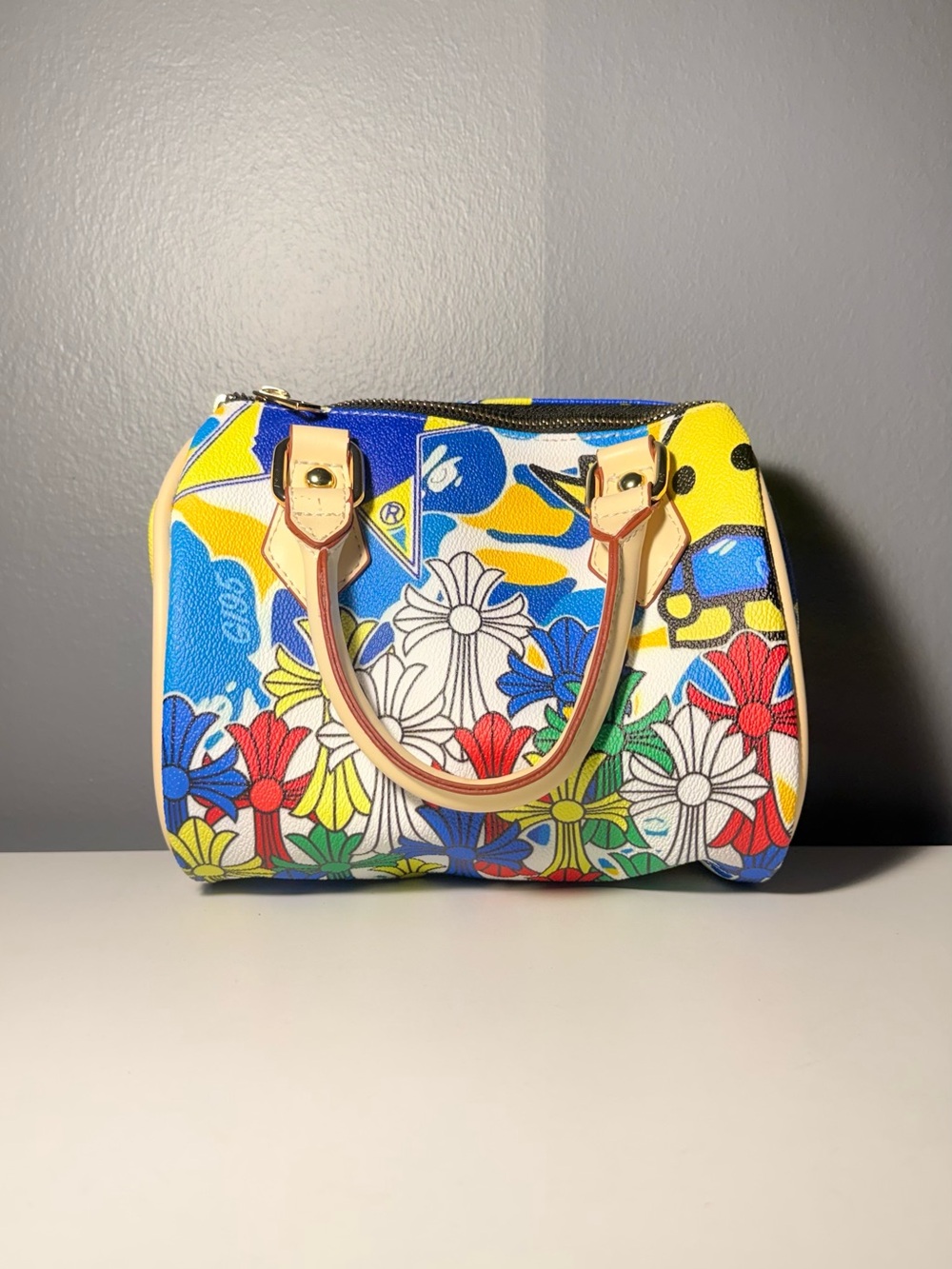 Inspired Floral Pop-Print Handbag with Cream Top Handles - Picture 2 of 2